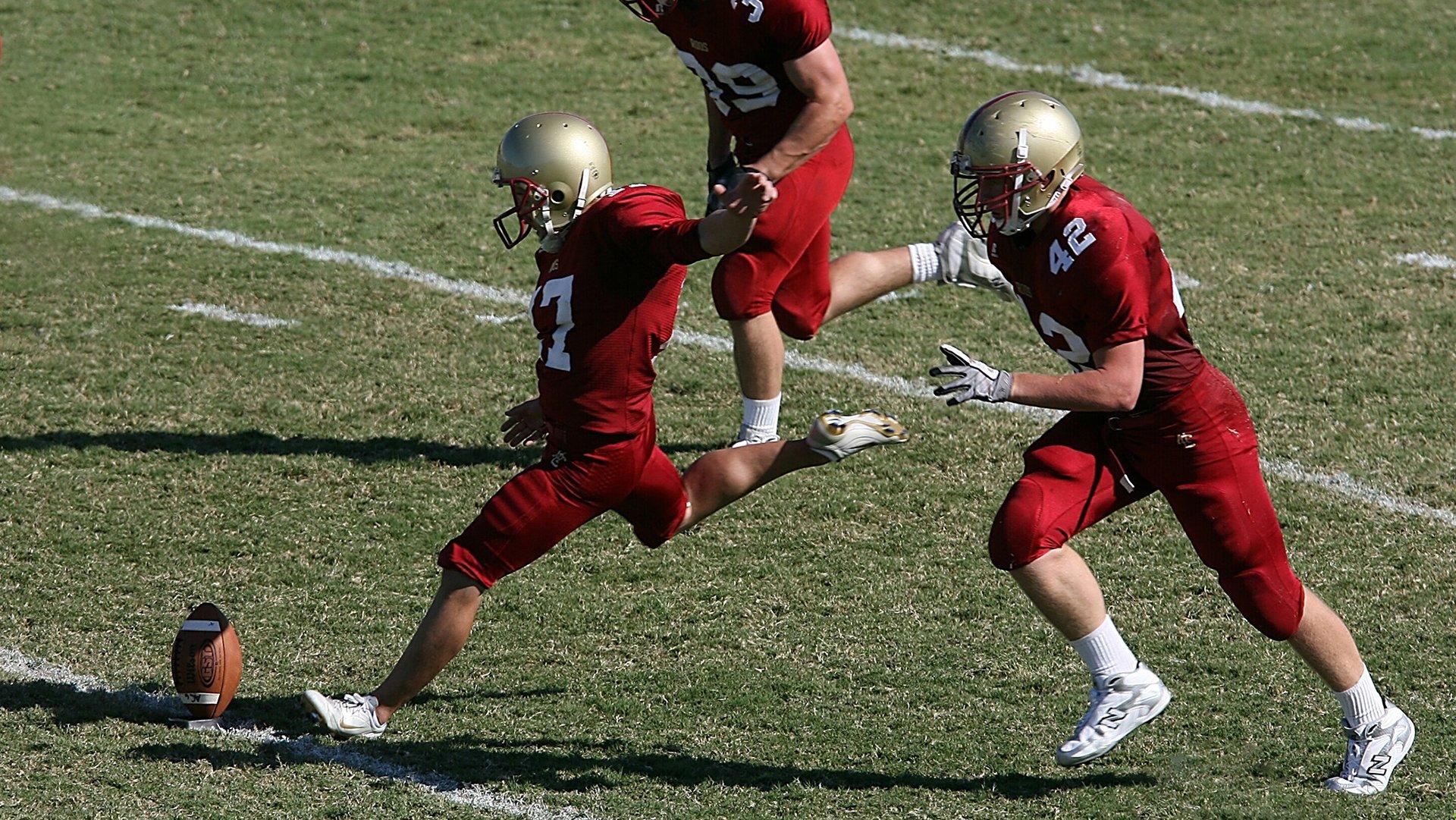 德甲联赛激战正酣,拜仁慕尼黑与多特蒙德上演巅峰对决