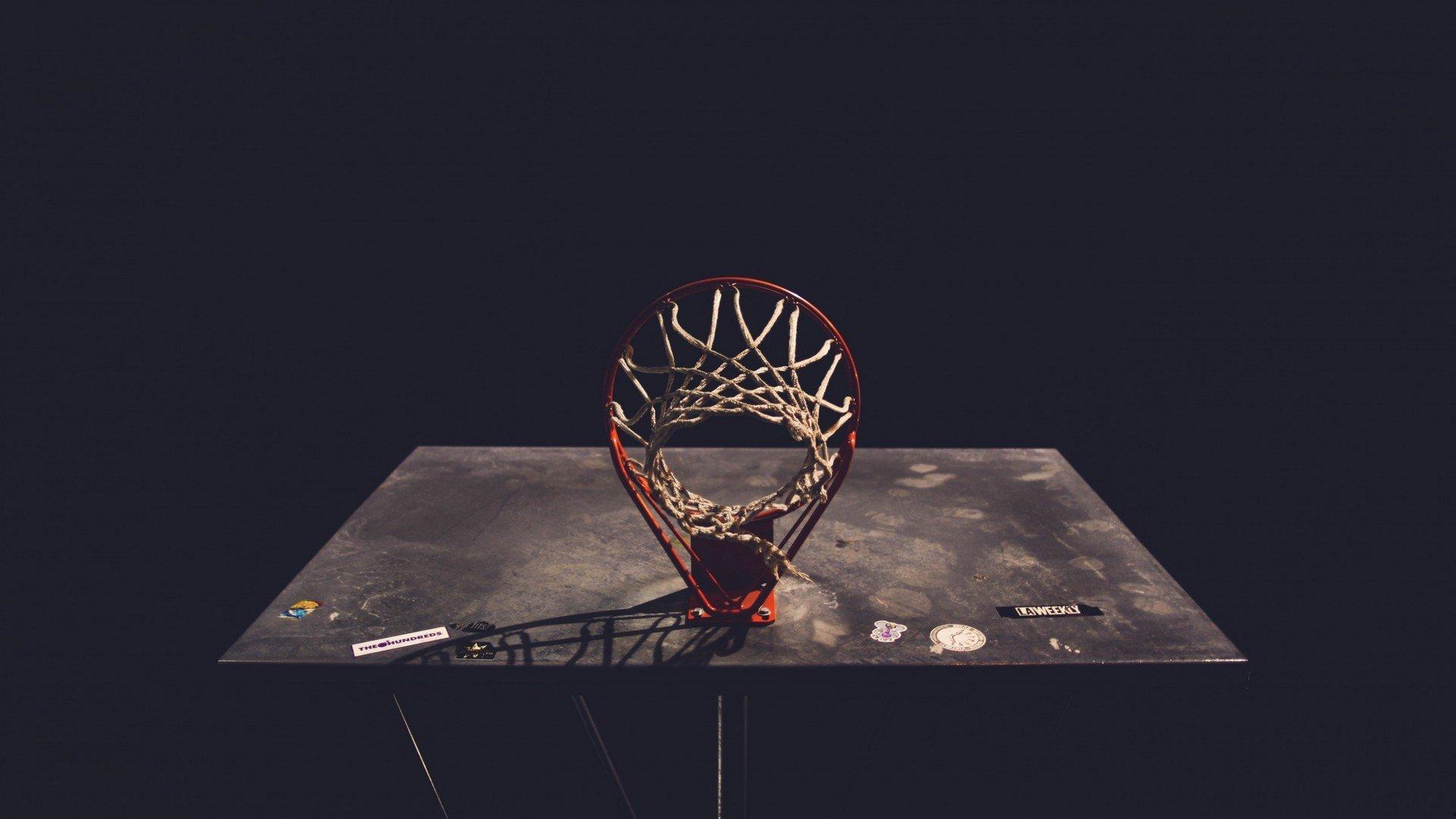 昔日天价转会费成泡影,巴萨财政迷局再引反思